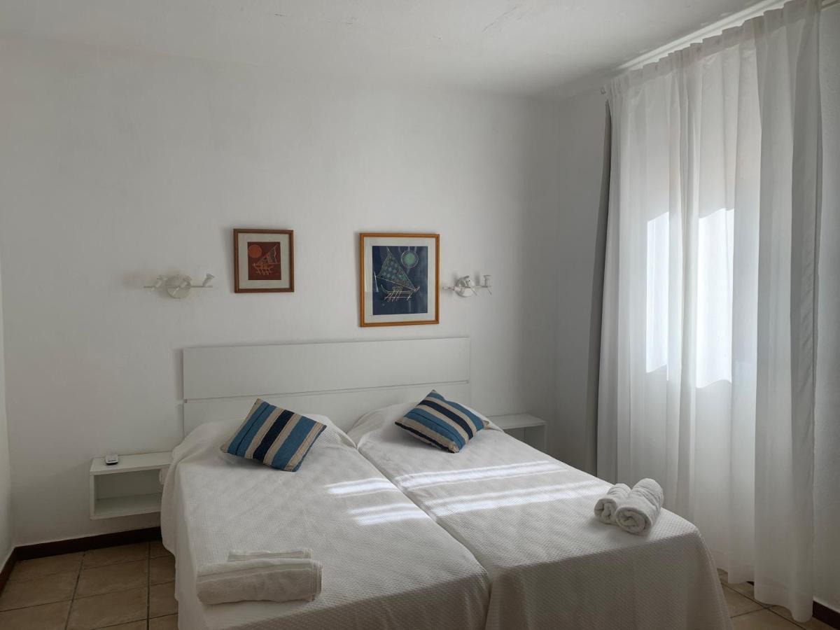 Apartamentos Vista Vedra La Savina  Luaran gambar